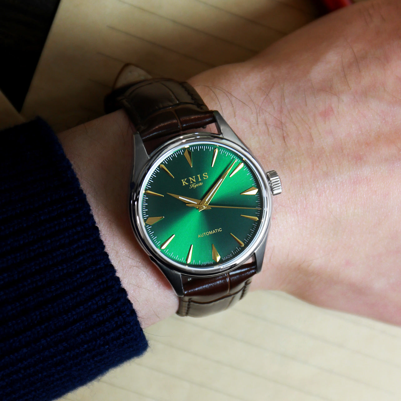 KNIS 自動巻き サンレイダイアル グリーン ブラウン レザー KN001-GRBRLE