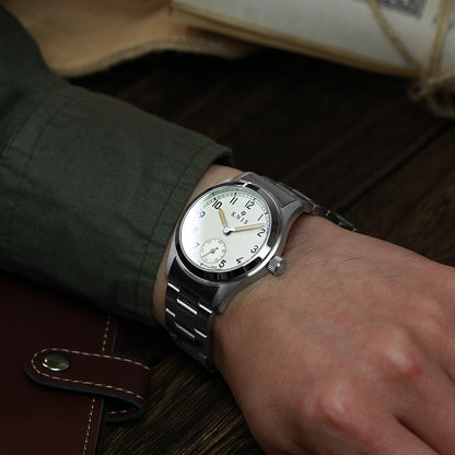 KNIS レトロミリタリーウォッチ オフホワイトダイヤル ステンレスベルト KN003-WHSS